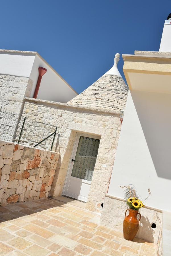 Trulli Dal Sole Alla Luna Villa Martina Franca Eksteriør billede