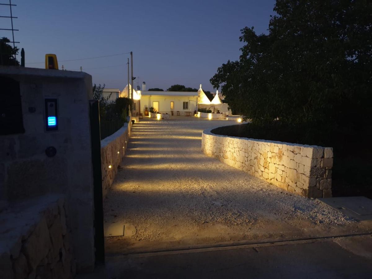 Trulli Dal Sole Alla Luna Villa Martina Franca Eksteriør billede