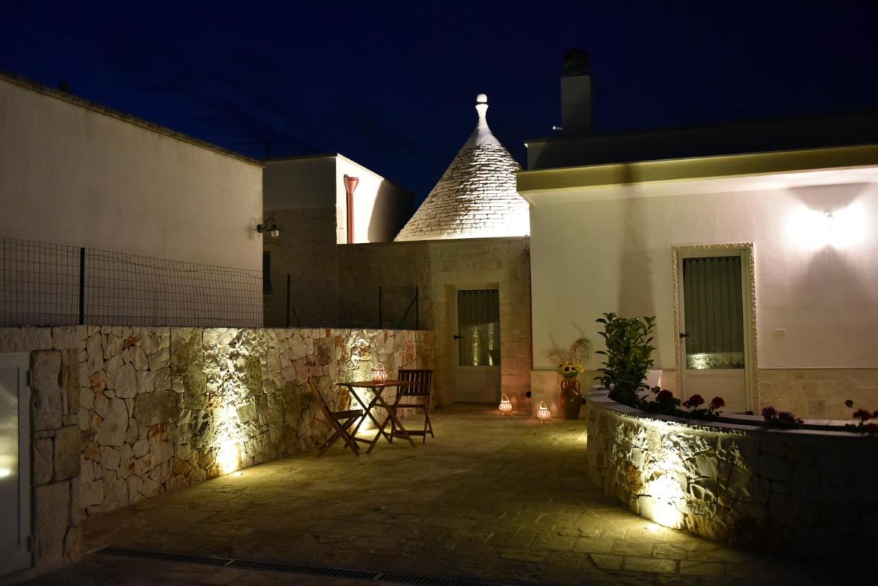 Trulli Dal Sole Alla Luna Villa Martina Franca Eksteriør billede