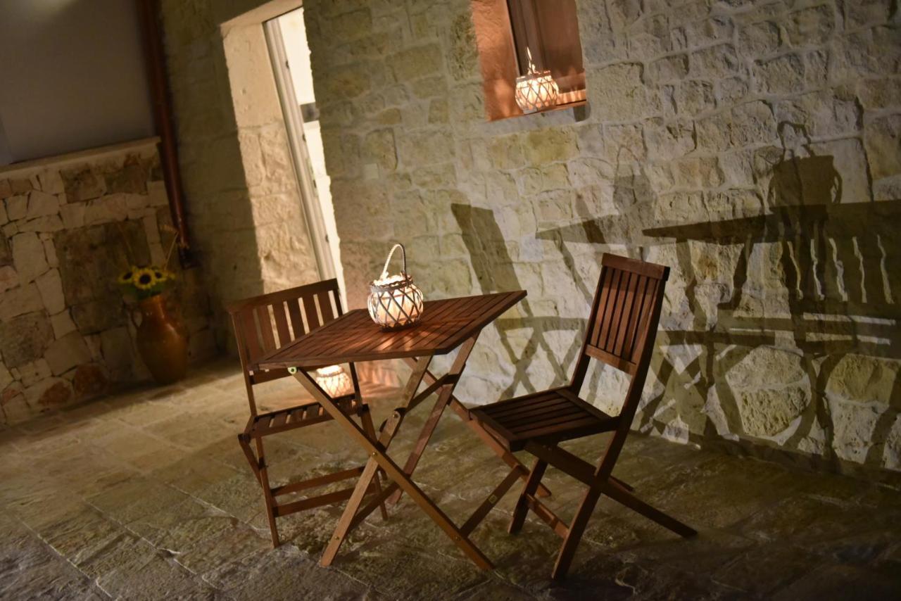 Trulli Dal Sole Alla Luna Villa Martina Franca Eksteriør billede
