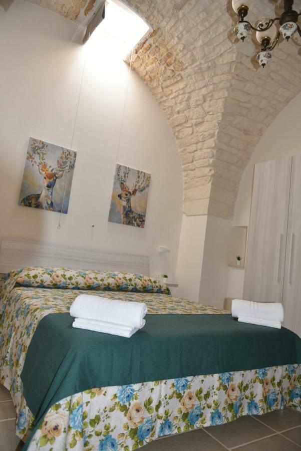 Trulli Dal Sole Alla Luna Villa Martina Franca Eksteriør billede